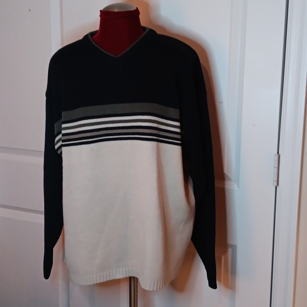 Xtremegear Men's V-neck Sweater, Sz.XL. 5 For $50